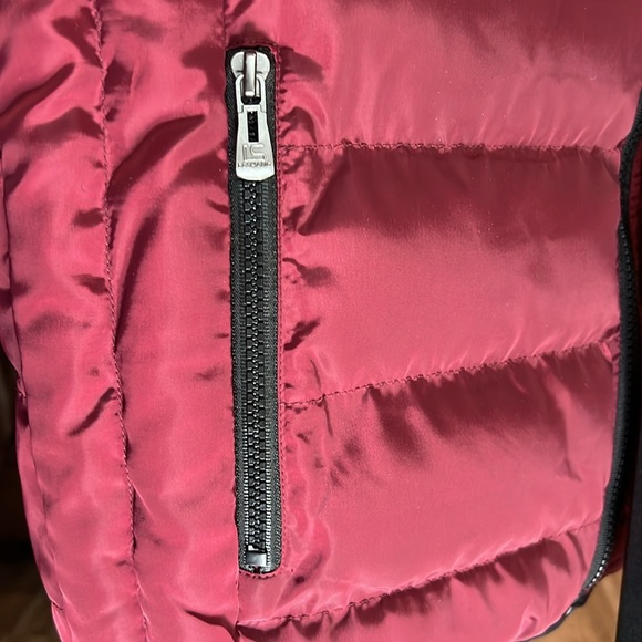 Sleeveless Vest | Large (feels like a Medium) | Unisex | Maroon - Picture 6 of 12